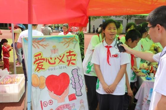 农村老俗话“男怕三摇头，女怕大步走”，有道理吗？游戏画面